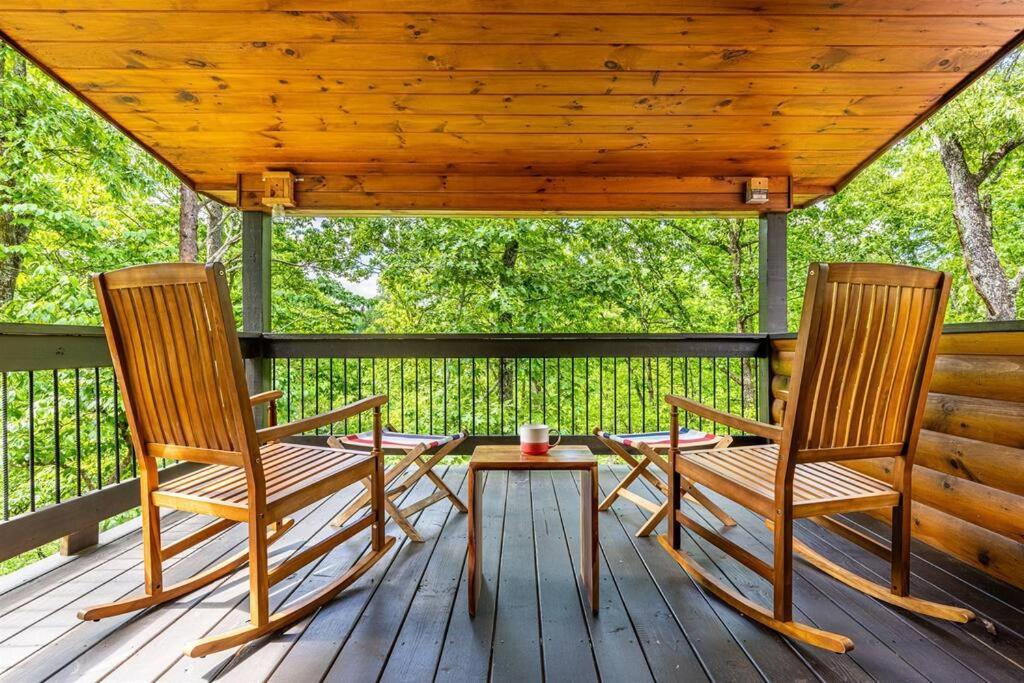 Luxe Family Cabin 8 Min To Downtown 블루리지 외부 사진