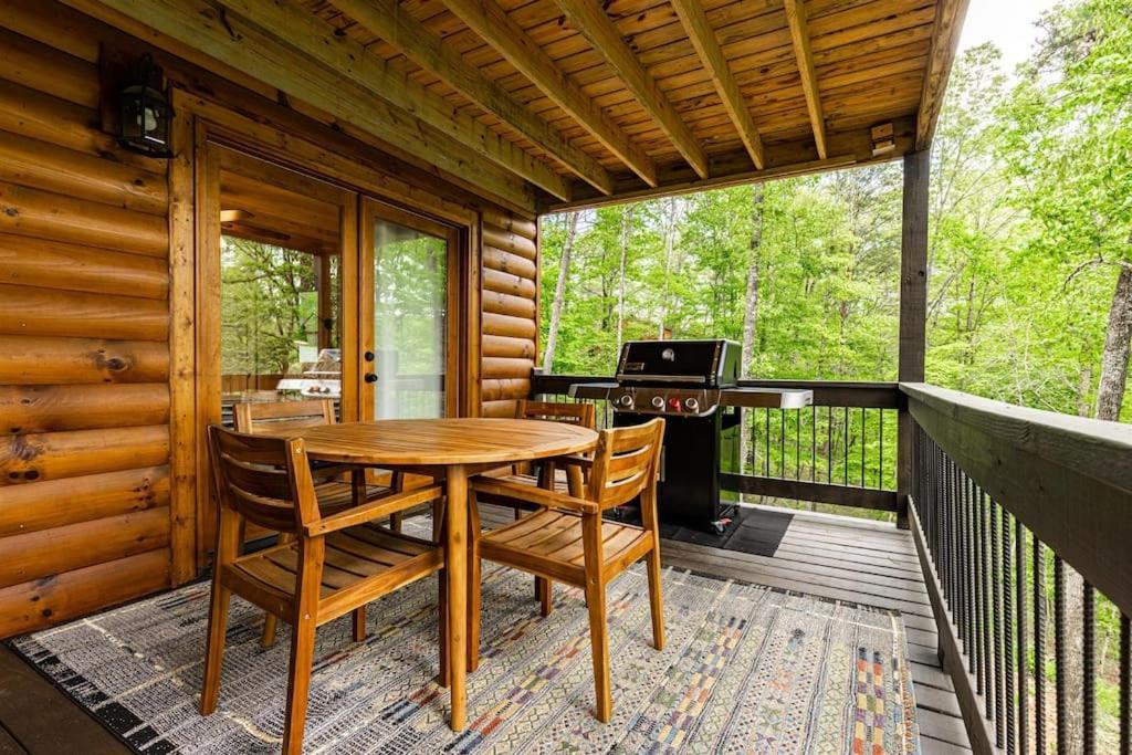 Luxe Family Cabin 8 Min To Downtown 블루리지 외부 사진