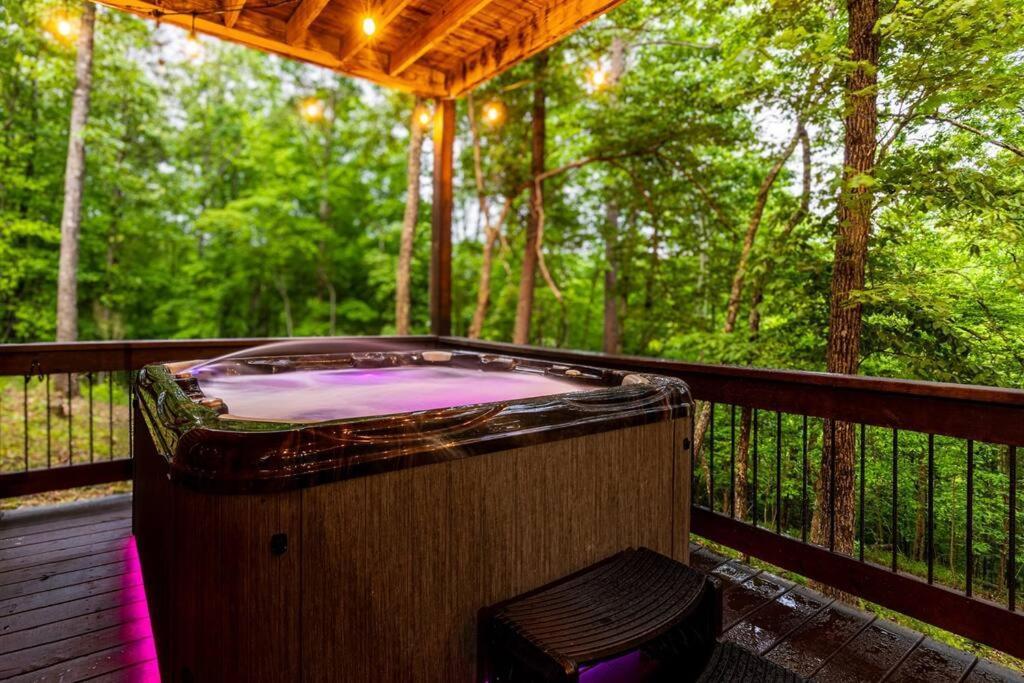 Luxe Family Cabin 8 Min To Downtown 블루리지 외부 사진
